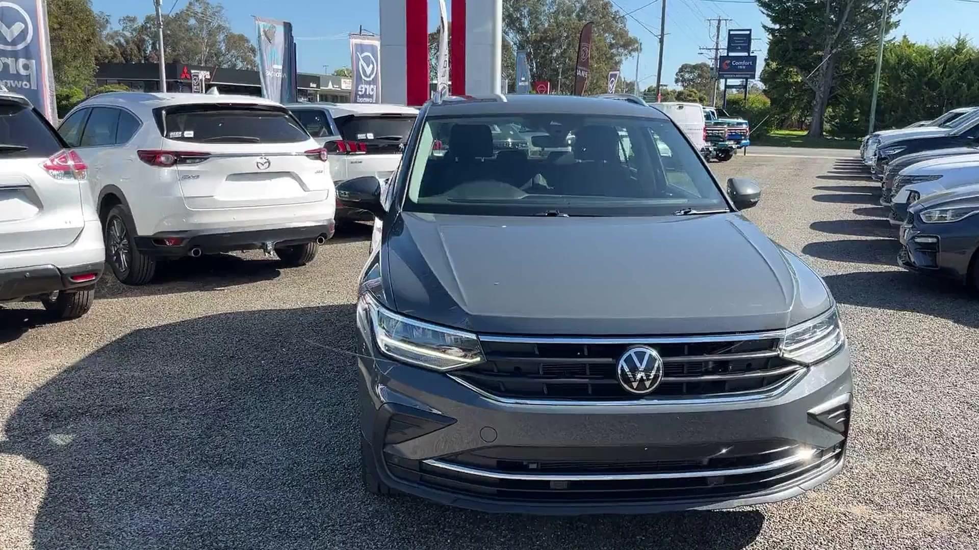 Primary car image