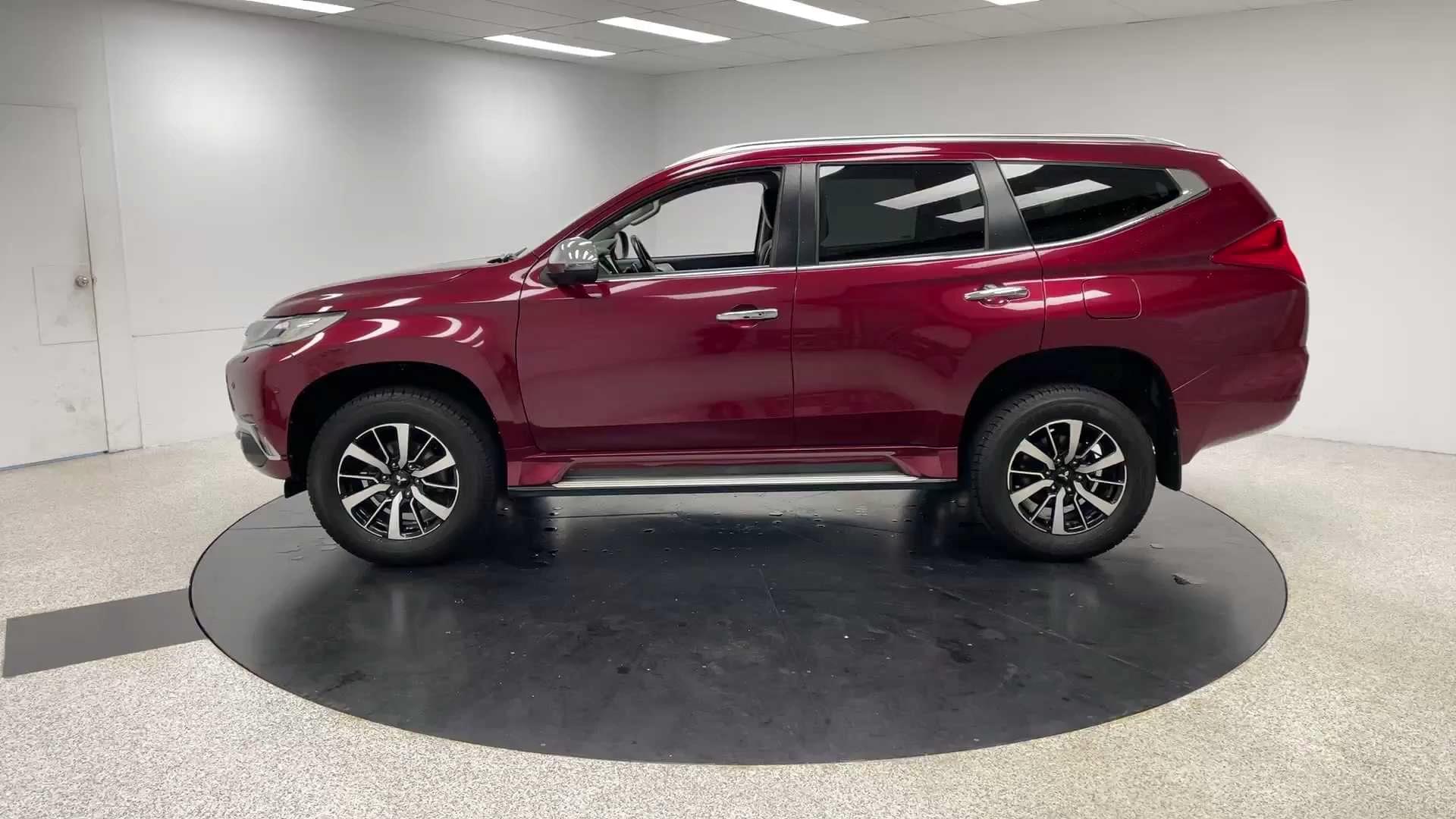 Primary car image