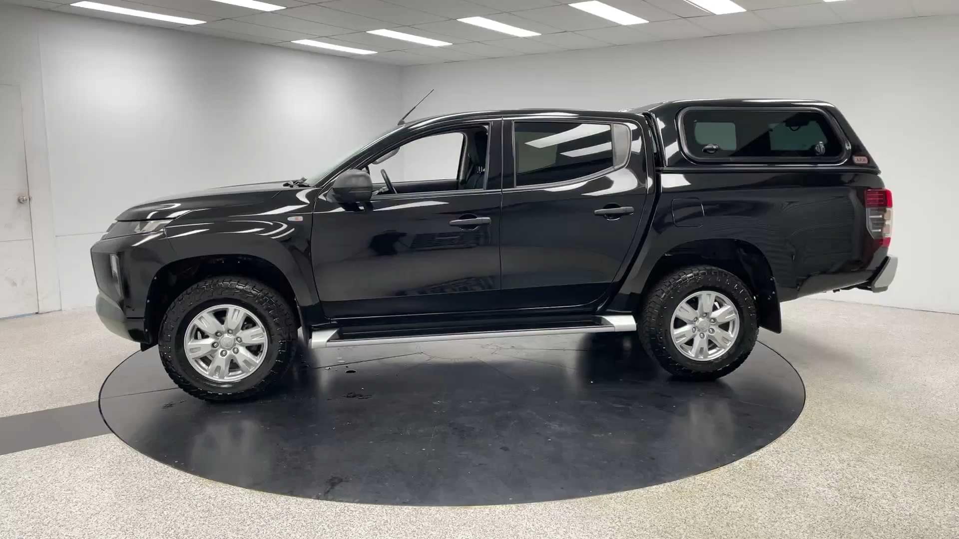 Primary car image