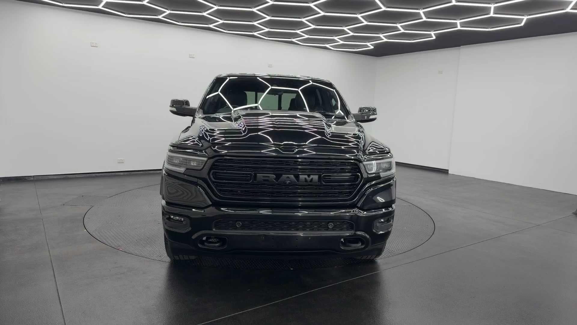 Primary car image