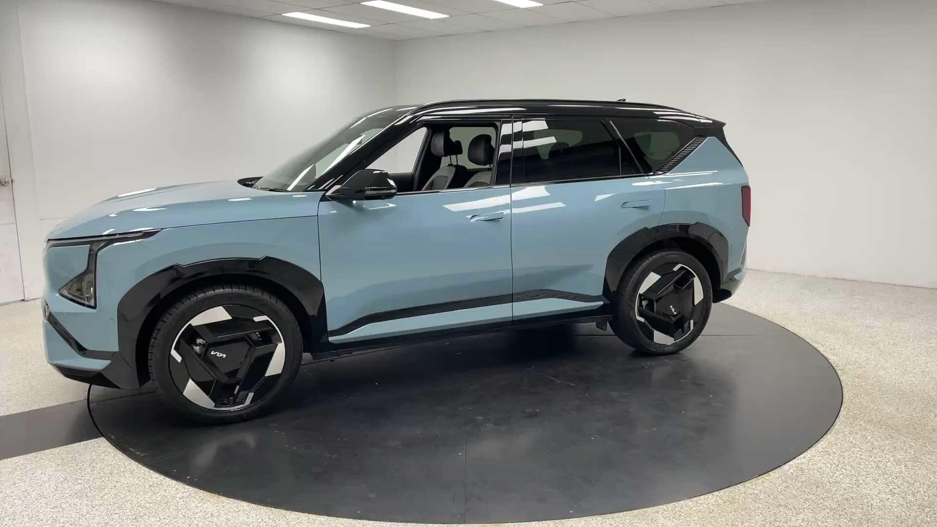 Primary car image