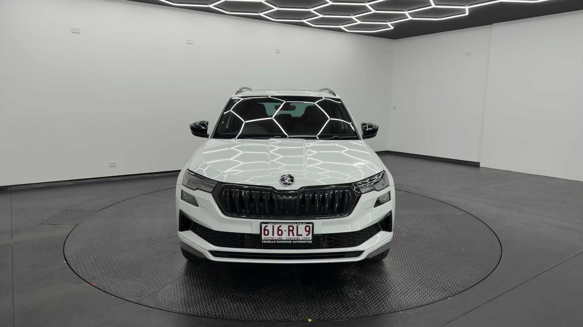 Primary car image