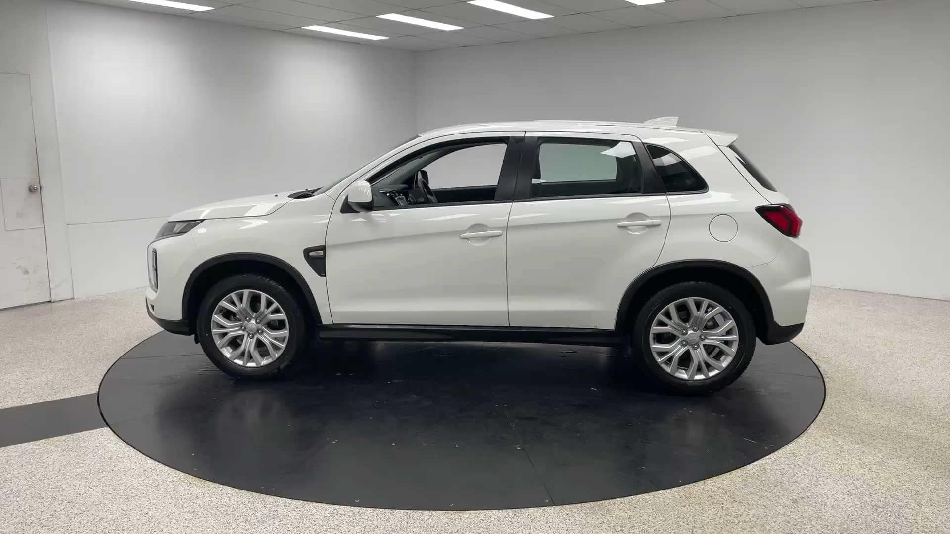 Primary car image