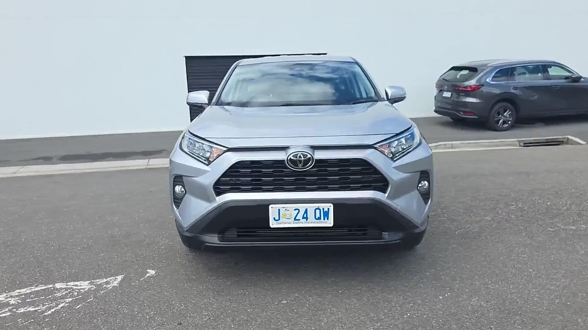 Primary car image