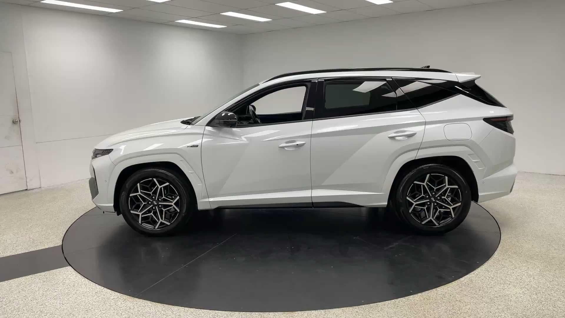 Primary car image
