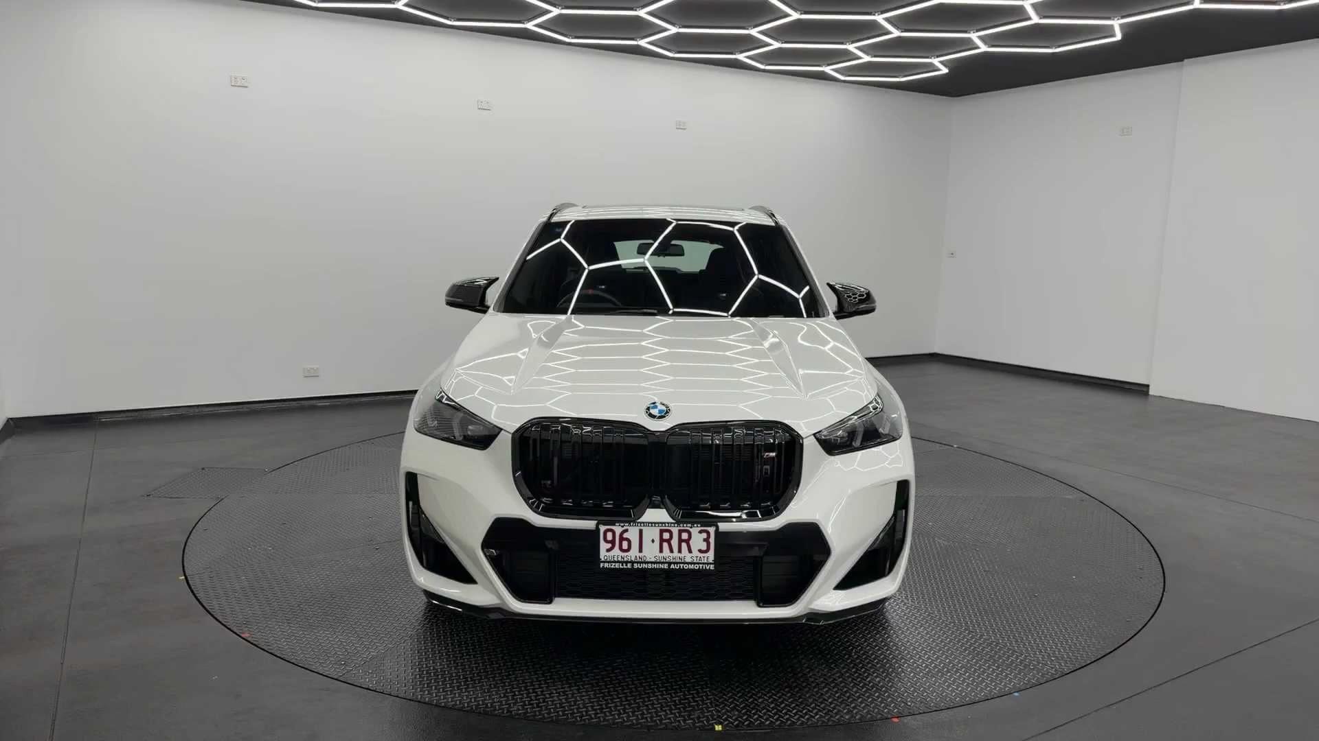 Primary car image