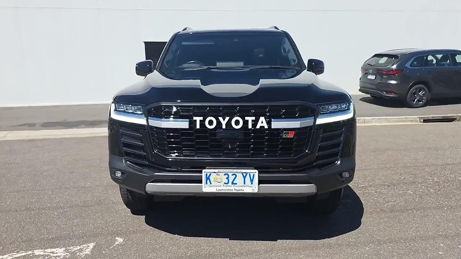 Primary car image