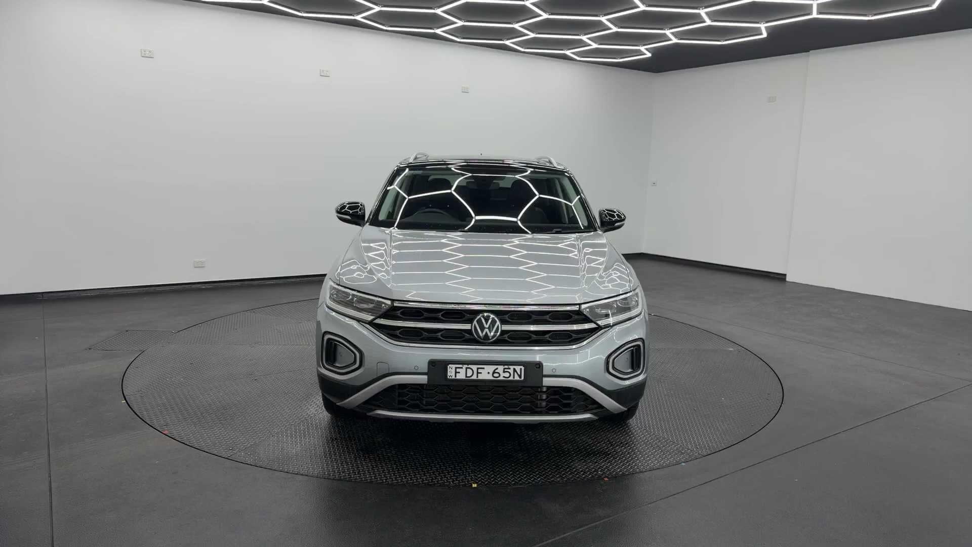 Primary car image