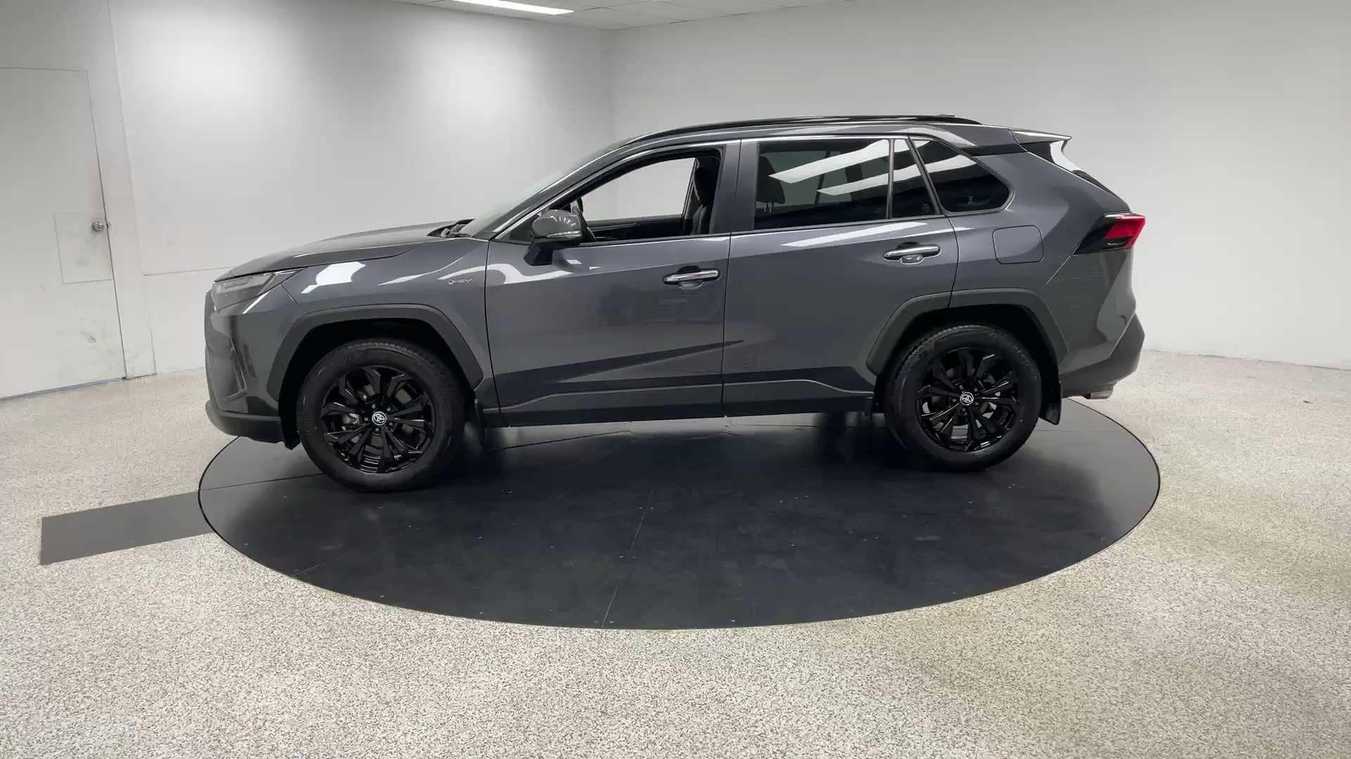 Primary car image